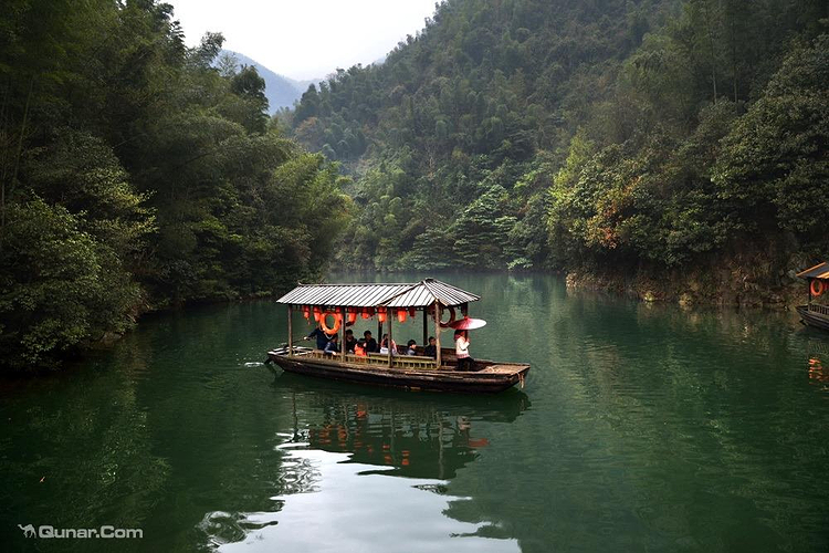 周洛大峡谷旅游