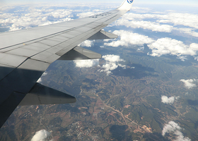 私人飞机《空中游古城》