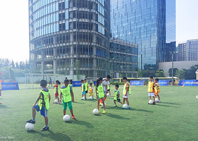 索福德少儿足球俱乐部（深圳）