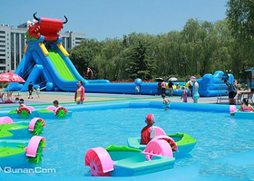 小海豚水上乐园