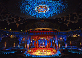 新疆大剧院《千回西域》