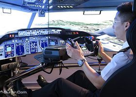 JetOne Motion 虚拟实境体验 「模拟赛车及飞行体验」