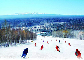 洛阳万安山国际滑雪中心