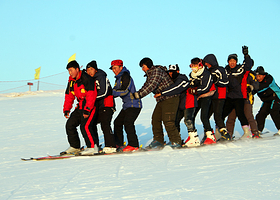 内蒙古乌兰哈达滑雪场