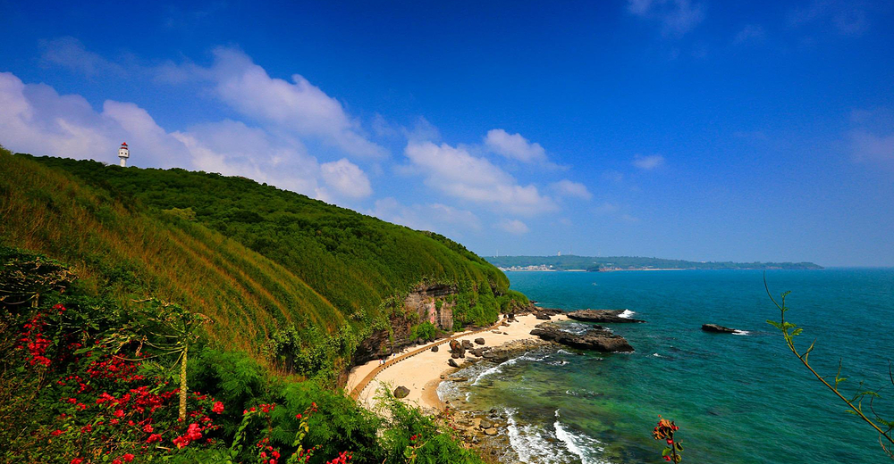 涠洲岛南湾海上运动基地双体帆船30分钟散拼