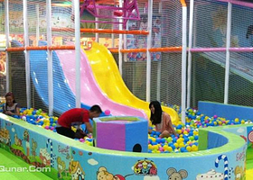 童趣天地儿童主题乐园