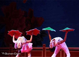 北京哩哏啷二人转大舞台