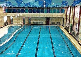 蓝帕小镇游泳健身会馆