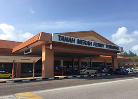 新加坡达那美拉码头