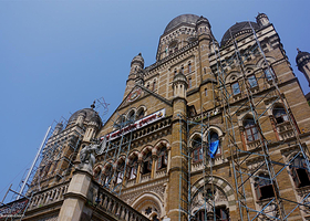 贾特拉帕蒂·希瓦吉火车站