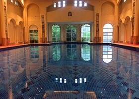 全时塑游泳健身会所