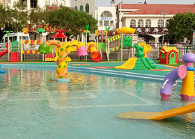 月海湾水上乐园