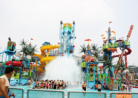 聚源欢乐谷水上乐园