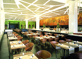 曼谷皇权拉玛亚纳餐厅