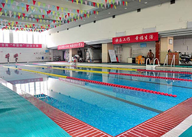 金色雅园游泳馆