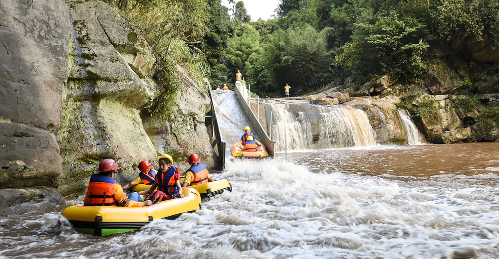 包含景点: 龙泉谷漂流 去哪儿价                  暂无