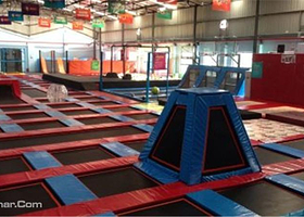 新引力蹦床运动俱乐部