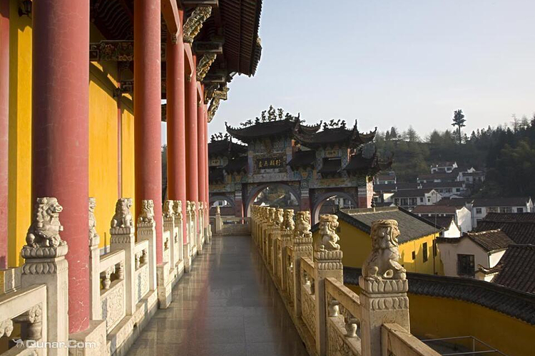 五百罗汉堂旅游