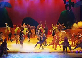 北京儿艺恐龙童话剧《你看起来好像很好吃》——深圳站