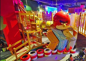 新山愤怒小鸟主题乐园