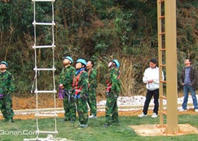 睿鹰户外运动（天门山）