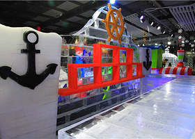 国泰冰纷欢乐汇昆明冰雪节