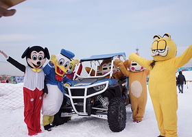 平泉欢乐谷冰雪灯会嘉年华