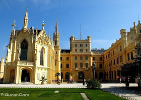 瓦尔德玛斯古堡