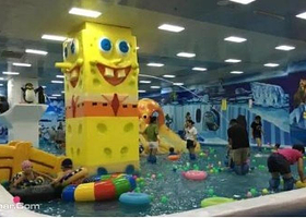 伊亲大型室内儿童水上乐园
