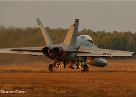 嘉手纳空军基地