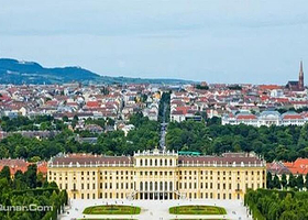 维也纳随上随下观光巴士