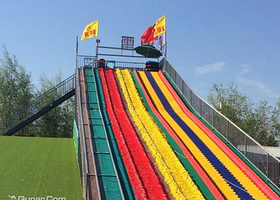 宏兴滑草滑雪体验基地