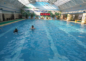 弘义迎宾游泳馆