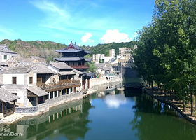 古北水镇司马台新村山水城