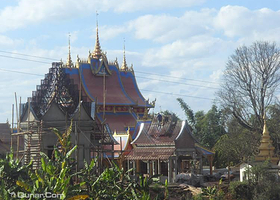 曼短佛寺旅游村