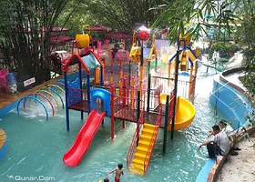 巨人龙珠度假山庄水上乐园