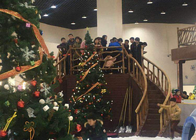 铭星冰雪主题乐园