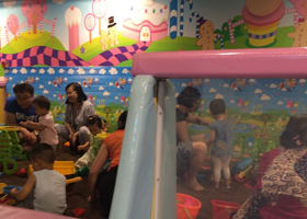 彩虹岛儿童乐园