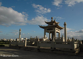 鳄渡清风亭和祭鳄台