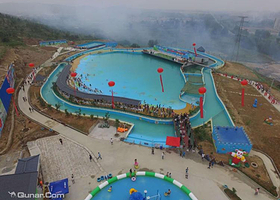 泷璟欢乐谷水上乐园