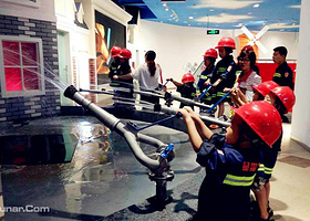 星期8小镇（连云港嘉瑞宝店）