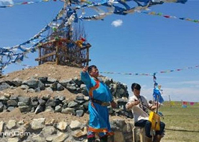 白音乌拉游牧人家