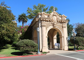 国际民间艺术博物馆