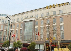 光谷诺威香卡国际酒店游泳馆