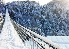 千丈岩玻璃栈道