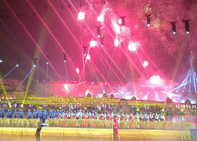 田园花火实景演出《浏阳河上》