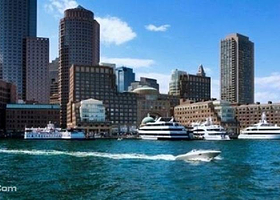 美国波士顿观港船