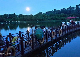 火山泉休闲农庄