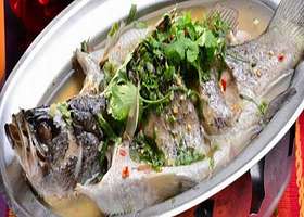 泰国福满楼海鲜酒楼