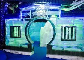 阳朔梦幻冰雪世界